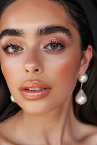 Romantic Makeup Looks